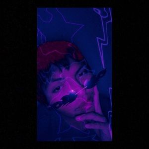 Meet your Posher, Adrian